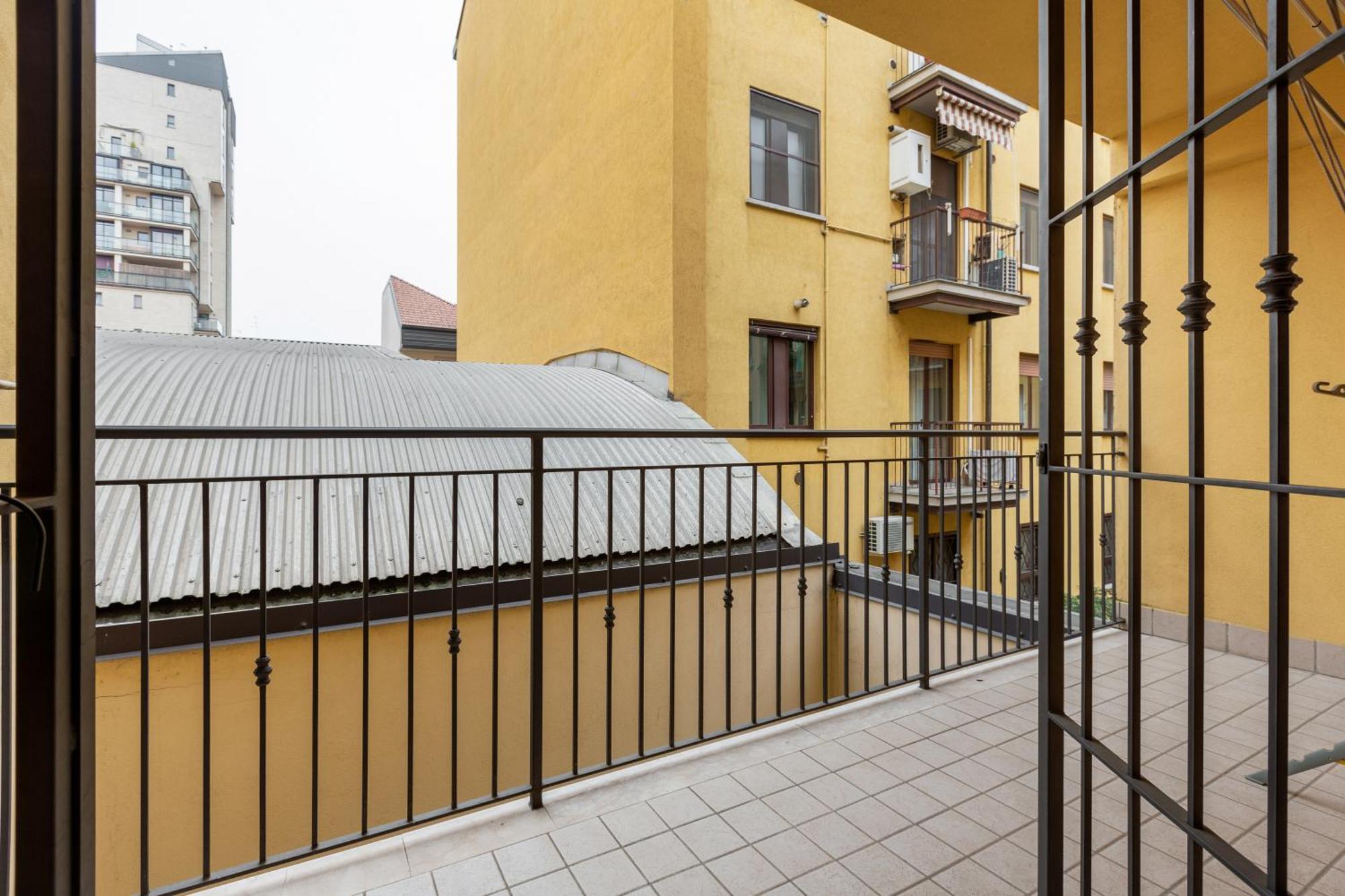 ミラノCorsica Huge Terrace Flatsアパートメント エクステリア 写真
