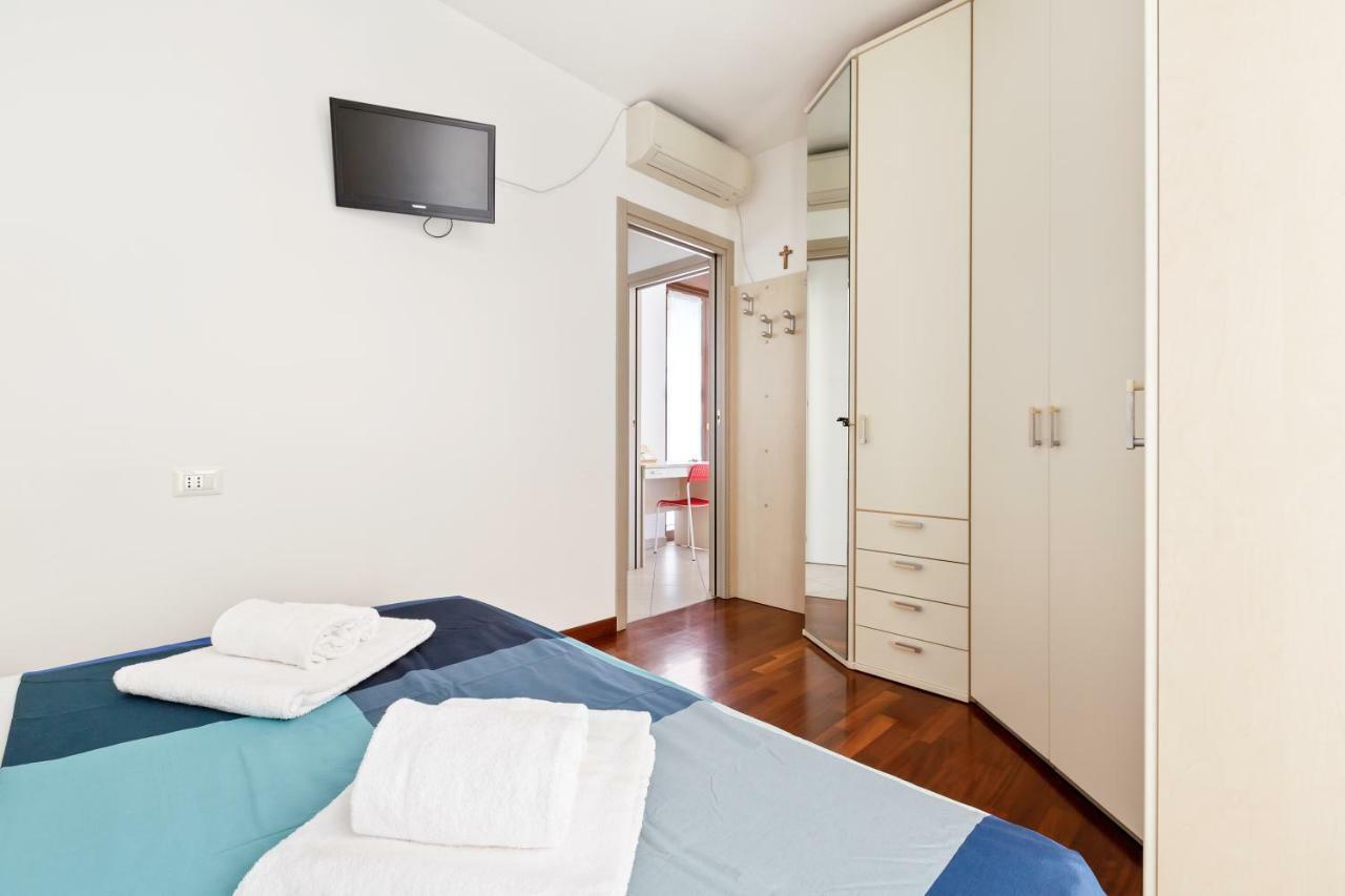 ミラノCorsica Huge Terrace Flatsアパートメント エクステリア 写真