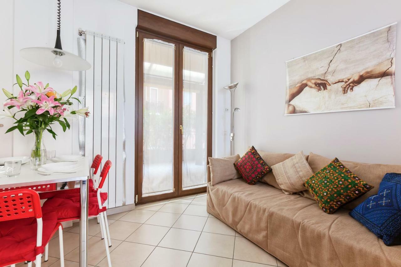 ミラノCorsica Huge Terrace Flatsアパートメント エクステリア 写真